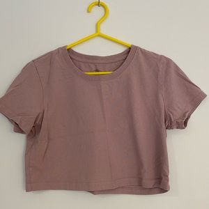 Lavender crop top 🌸